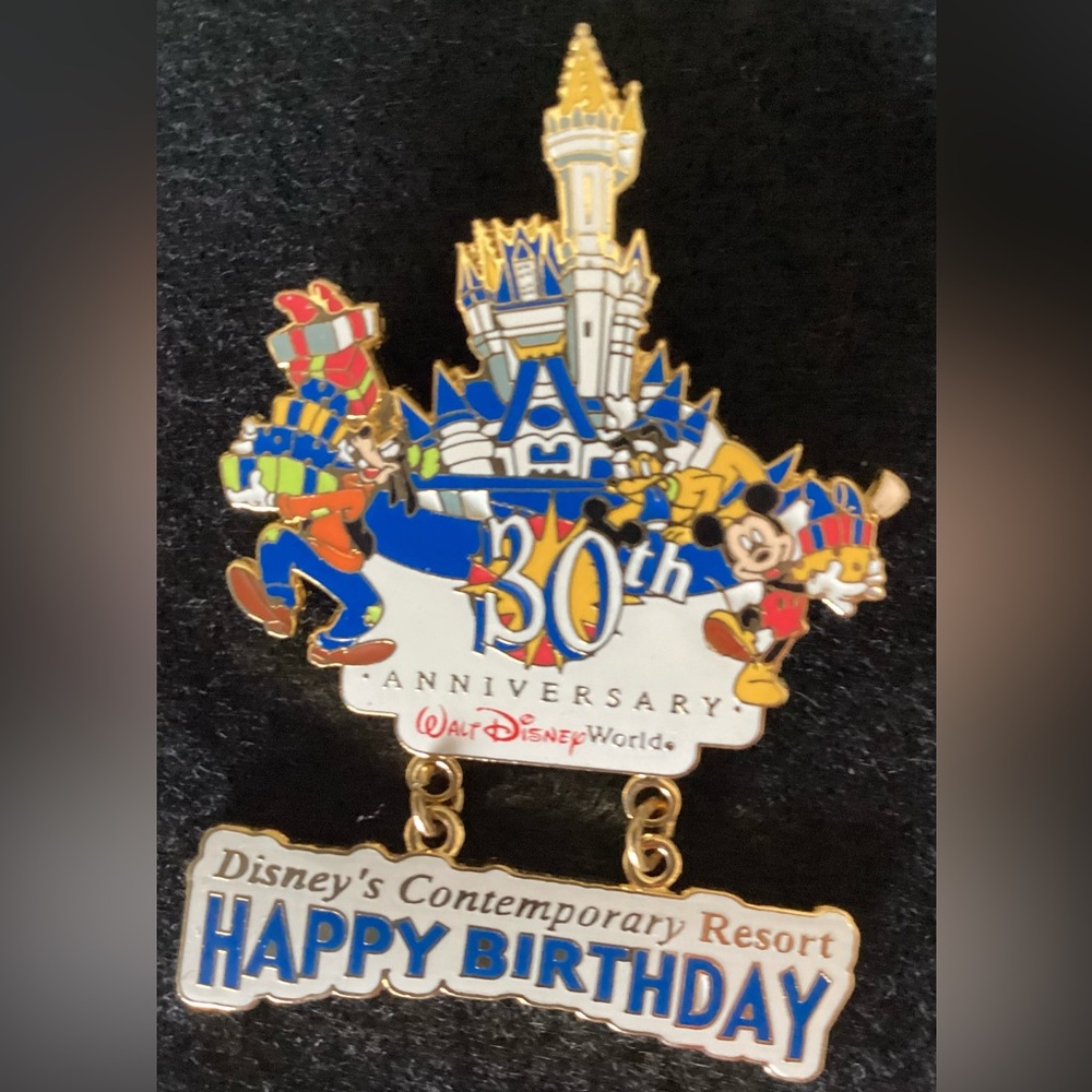 Disney LE1000 Cast Contemporary Resort 30th Anniversary Pin